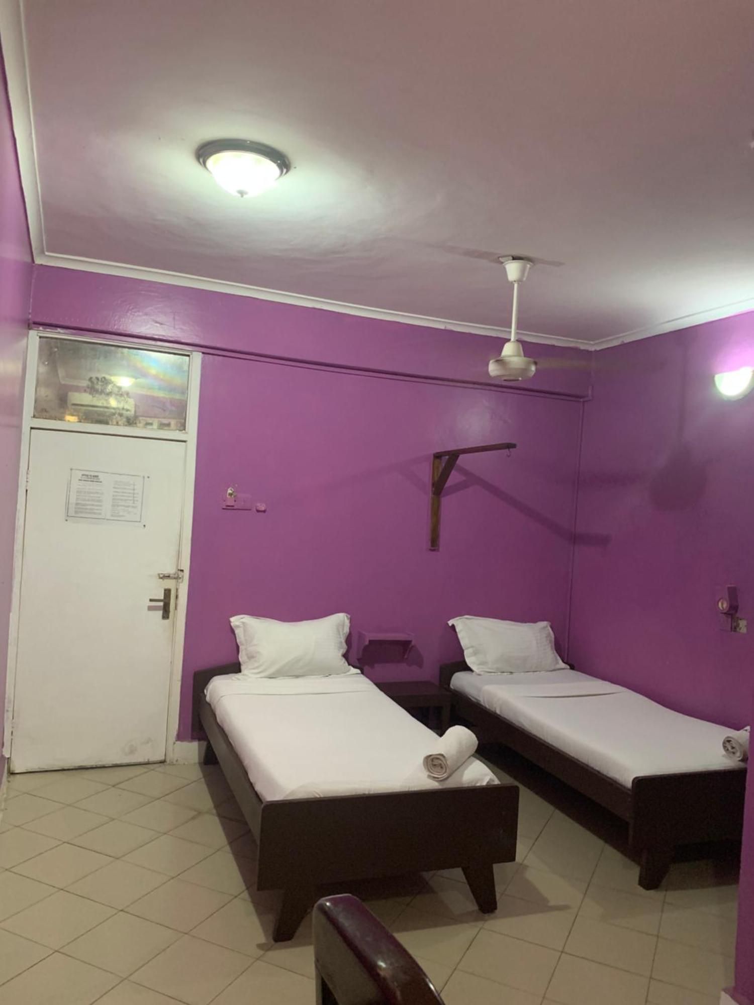 Kibodya Hotel Nkrumah Dar es Salaam Bagian luar foto